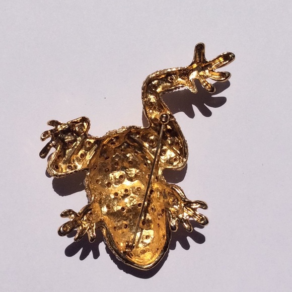 Fashion Jewelry | 3 3/4” XLarge Gold Frog Pin - Picture 3 of 4